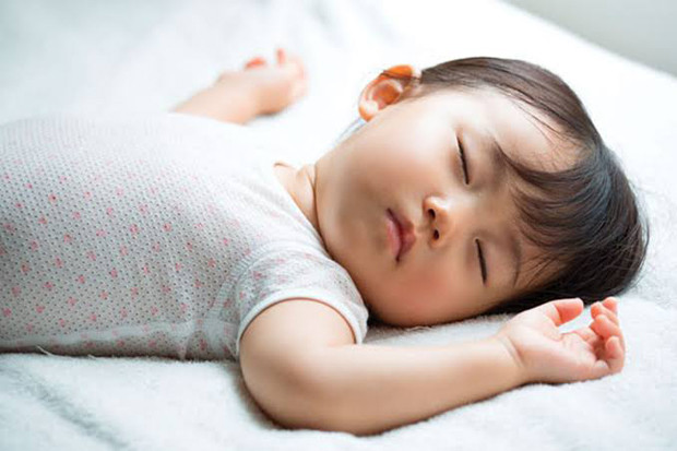 Gambar Bayi Tidur